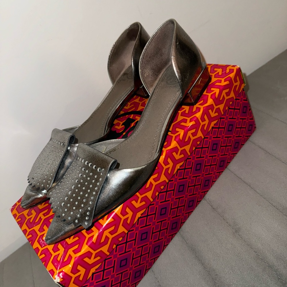 Tory Burch Metallic Silver Flats